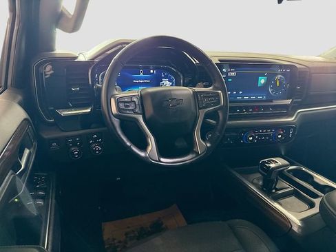 Used 2023 Chevrolet Silverado 1500 LT Trail Boss w/ Convenience Package II image 23