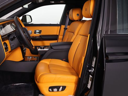 Certified 2024 Rolls-Royce Phantom Extended Wheelbase w/ The Phantom Package image 5