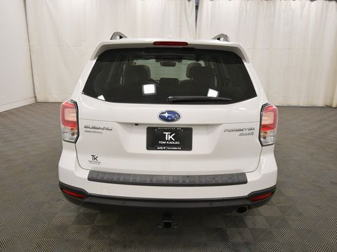 Used 2017 Subaru Forester 2.5i Limited image 6