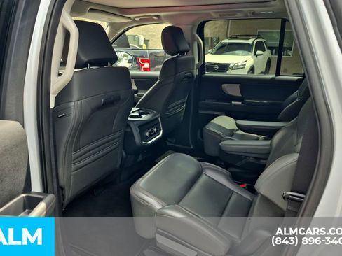 Used 2025 Ford Expedition Max Active AWD/4WD image 20