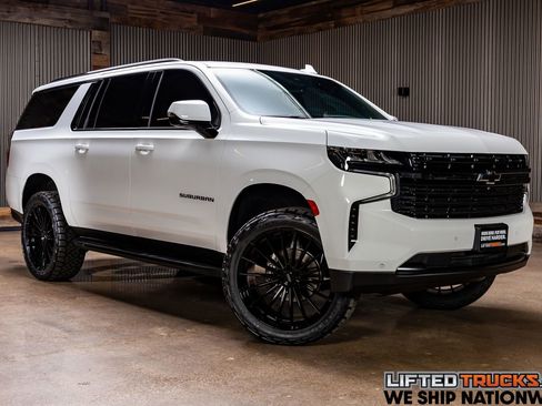 Used 2023 Chevrolet Suburban RST w/ Sport Performance Package image 1