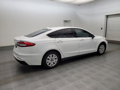 Used 2020 Ford Fusion S FWD image 10