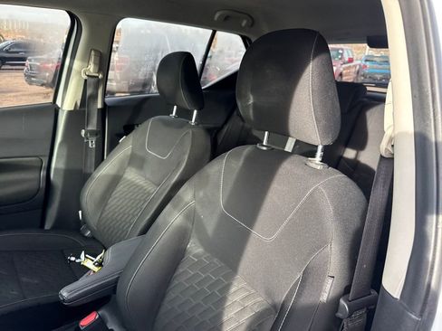 Used 2022 Nissan Kicks S w/ Interior Electronics Package image 12