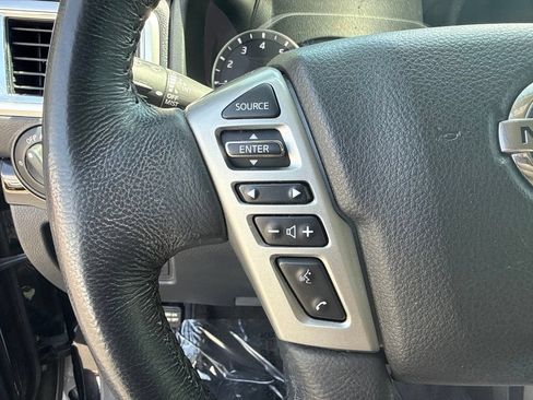 Used 2021 Nissan Titan SV w/ SV Convenience Package AWD/4WD image 26