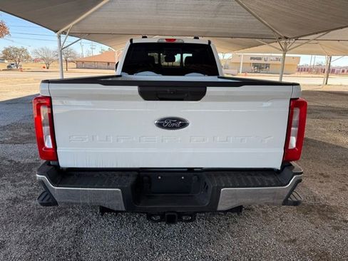 New 2026 Ford F350 XLT w/ FX4 Off-Road Package image 7