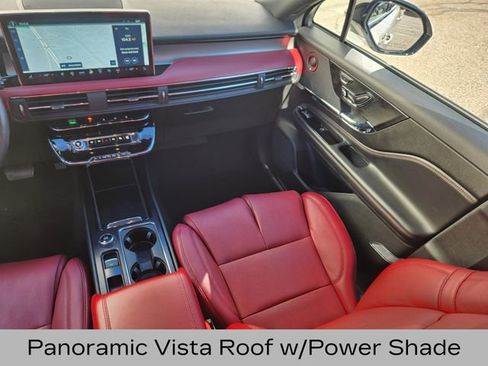 Certified 2023 Lincoln Corsair Reserve w/ Equipment Group 202A image 15