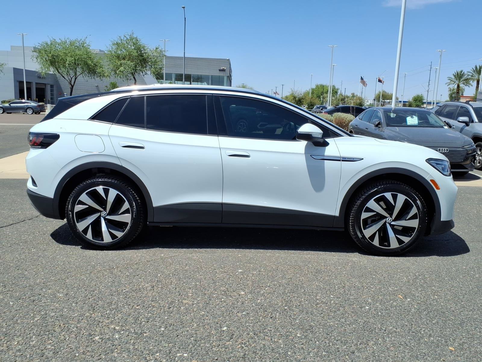 Certified 2022 Volkswagen ID.4 Pro S AWD/4WD image 8