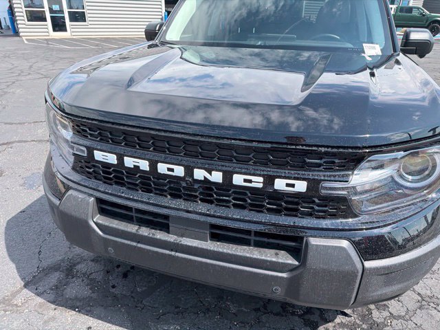Used 2025 Ford Bronco Sport Outer Banks w/ Outer Banks Tech Package+ AWD/4WD image 17