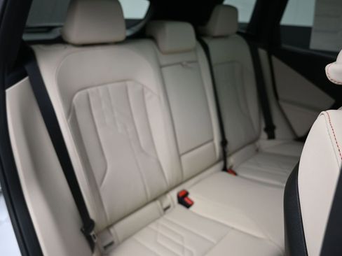 New 2026 BMW X3 xDrive30 w/ Premium Package AWD/4WD image 31