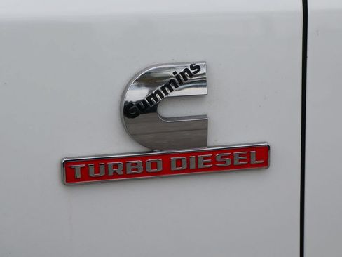 Used 2021 RAM 5500 Tradesman w/ Chrome Appearance Group RWD image 48