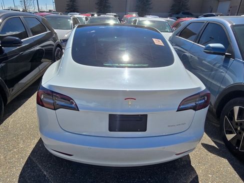 Used 2022 Tesla Model 3 Long Range image 12