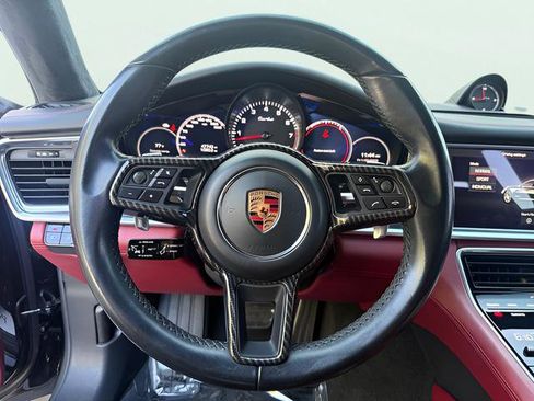 Used 2018 Porsche Panamera Turbo Executive image 15