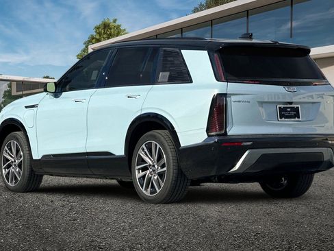 New 2026 Cadillac Vistiq Sport w/ LPO, Floor Liner Package image 6