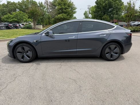 Used 2019 Tesla Model 3 Standard Range Plus RWD image 8
