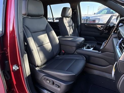 New 2026 GMC Yukon Elevation RWD image 25