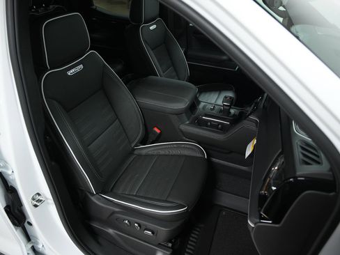 New 2026 GMC Sierra 1500 AT4X image 14