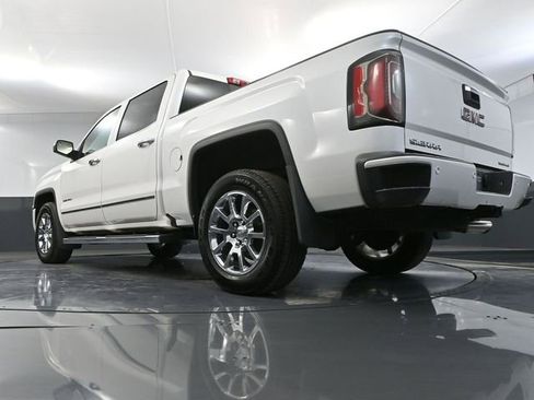Used 2018 GMC Sierra 1500 Denali image 55