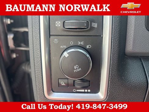 Used 2017 RAM 1500 Big Horn image 32