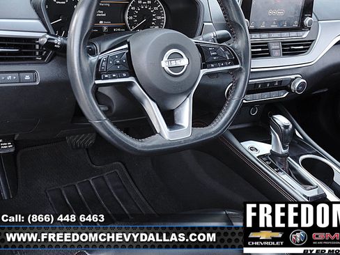 Used 2023 Nissan Altima 2.5 SR FWD image 21
