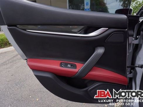 Used 2015 Maserati Ghibli image 84