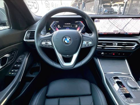 Certified 2023 BMW 330i Sedan w/ Premium Package image 5