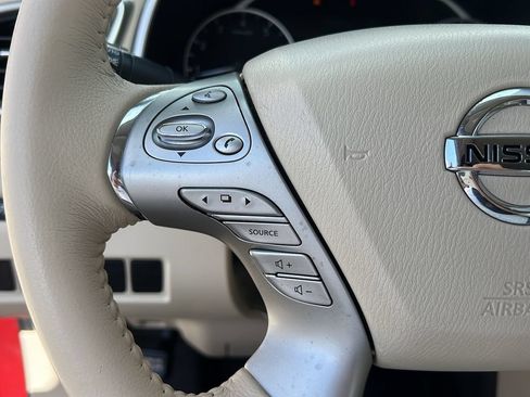 Used 2017 Nissan Murano SL w/ SL Technology Package FWD image 19