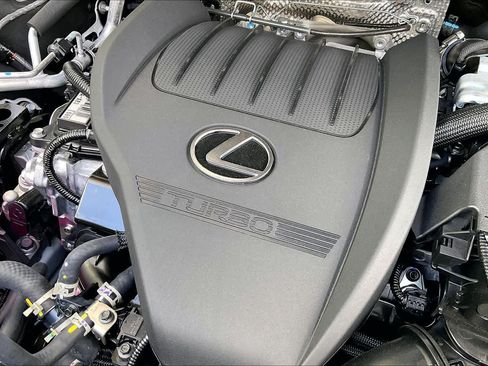 New 2026 Lexus TX 500h AWD image 18