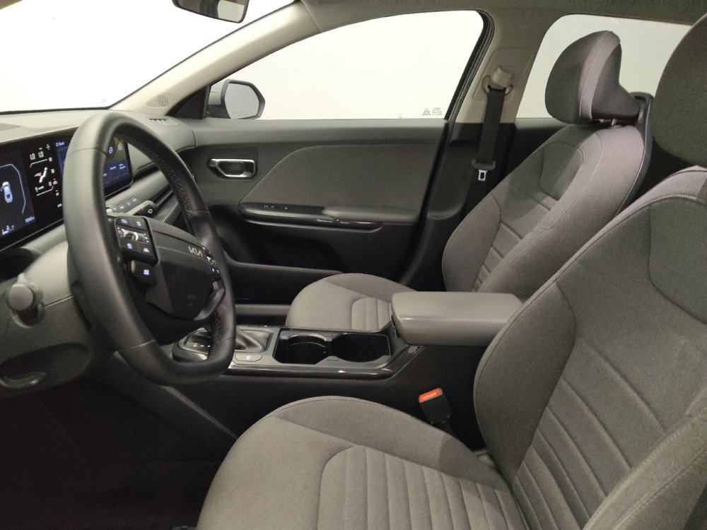 Used 2025 Kia K4 EX FWD image 17