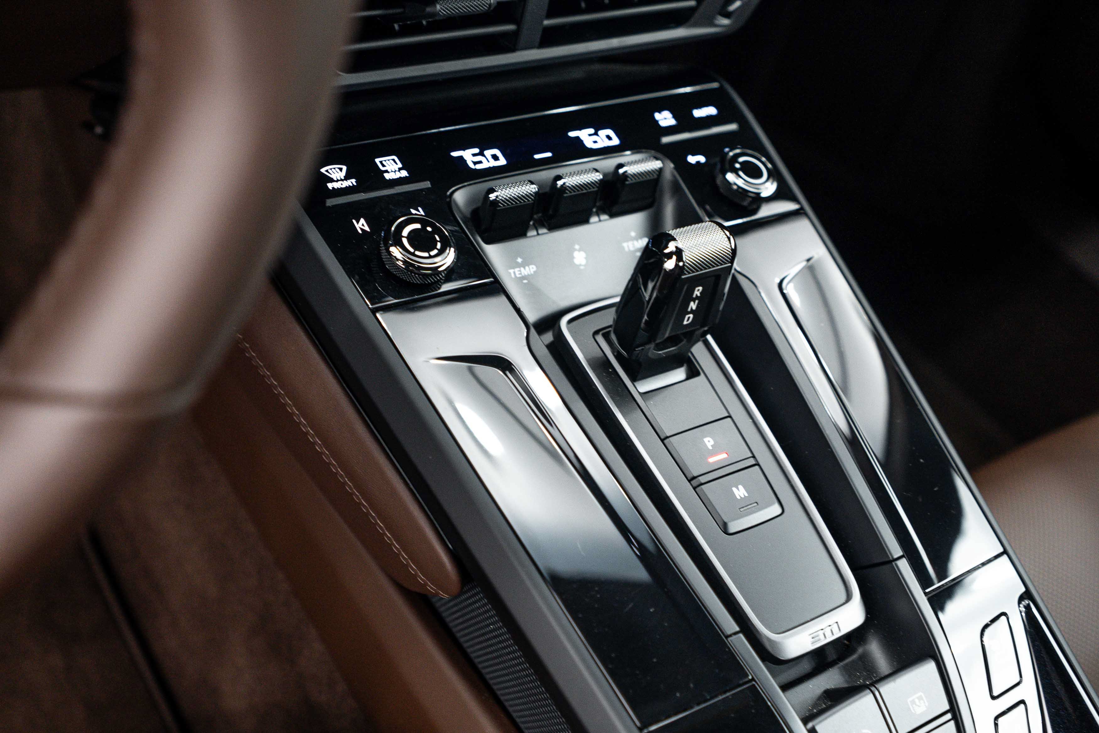 Certified 2025 Porsche 911 Carrera GTS RWD image 21