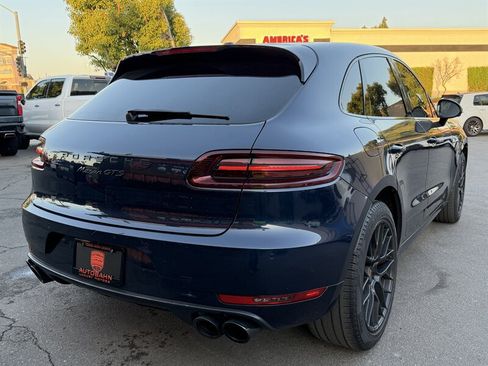Used 2018 Porsche Macan GTS AWD/4WD image 17