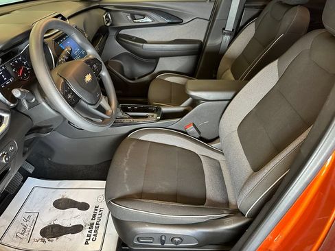 Used 2023 Chevrolet TrailBlazer LT w/ Convenience Package FWD image 20