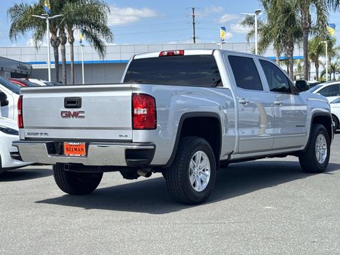 Used 2017 GMC Sierra 1500 SLE w/ SLE Value Package image 5