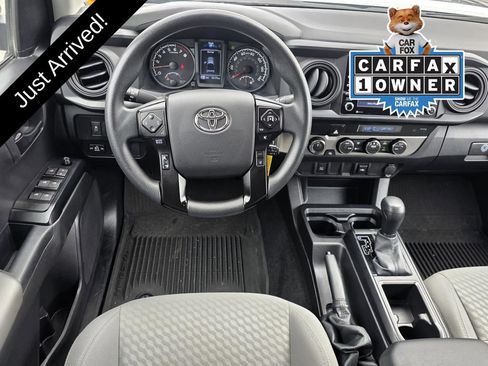 Used 2022 Toyota Tacoma SR AWD/4WD image 10