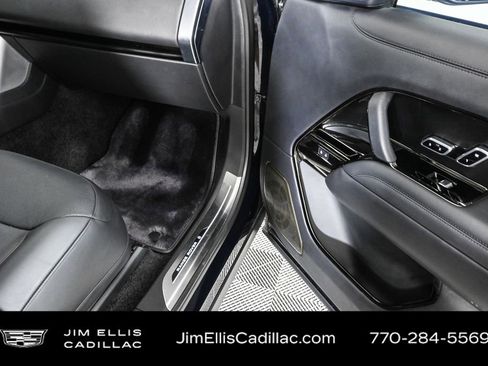 Used 2023 Land Rover Range Rover SV image 27