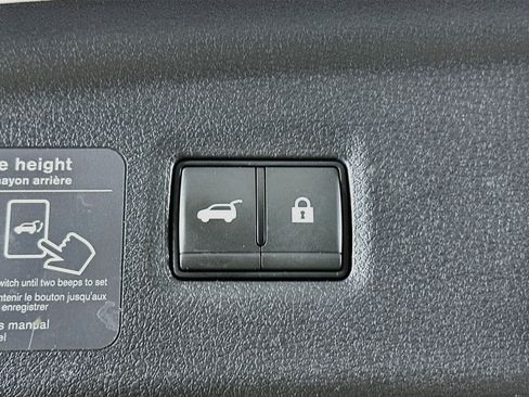 Used 2023 INFINITI QX50 Luxe AWD/4WD image 29