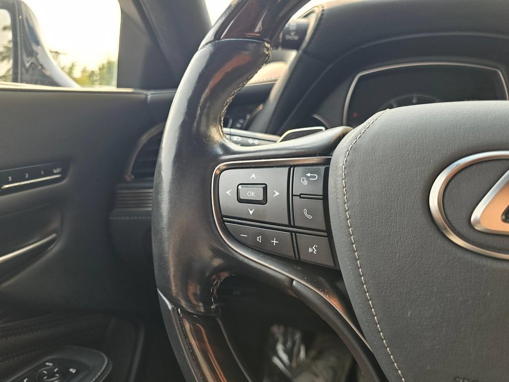 Used 2021 Lexus LS 500 AWD w/ Interior Upgrade Package image 34
