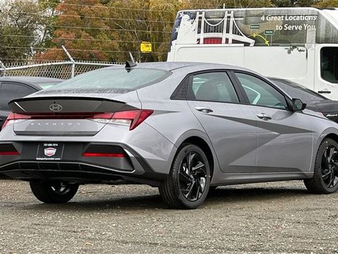 New 2026 Hyundai Elantra Sport image 6
