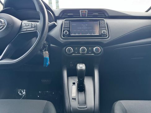 Used 2023 Nissan Versa S w/ S Plus Package image 15