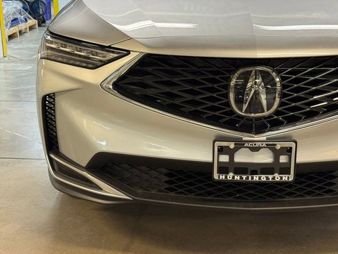 New 2026 Acura MDX SH-AWD image 5