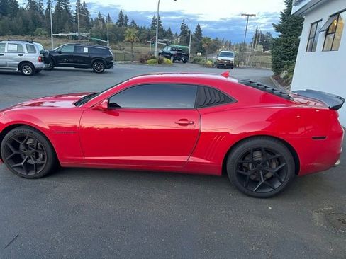 Used 2013 Chevrolet Camaro SS w/ RS Package image 4