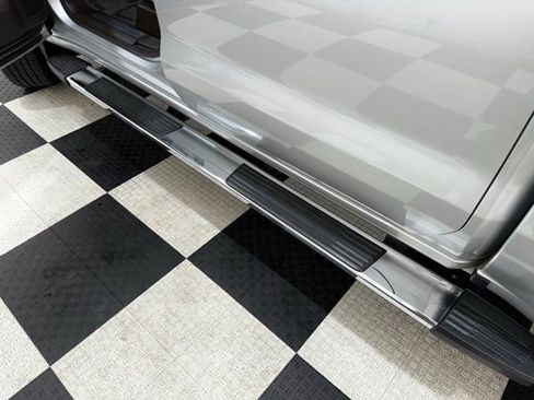 Used 2020 GMC Sierra 1500 SLT w/ SLT Premium Plus Package image 28