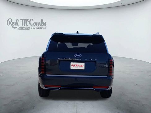 New 2026 Hyundai Palisade Calligraphy FWD image 4