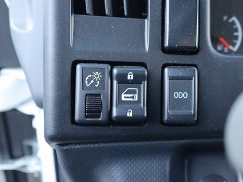 New 2025 Chevrolet Low Cab Forward image 11