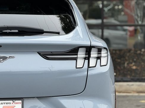 Used 2024 Ford Mustang Mach-E Premium image 16