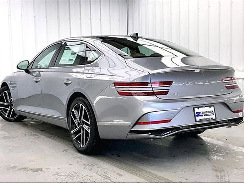Used 2025 Genesis G80 2.5T Advanced image 5