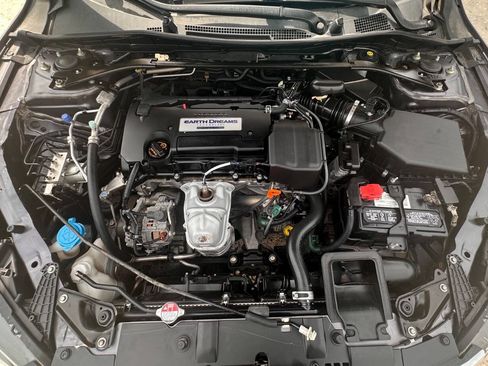Used 2014 Honda Accord Sport image 26