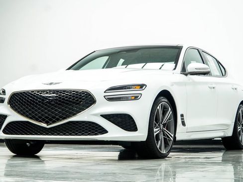Used 2025 Genesis G70 3.3T Advanced w/ Sport Prestige Package AWD/4WD image 8