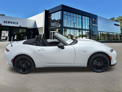 New 2026 MAZDA MX-5 Miata Club w/ Interior Package image 3