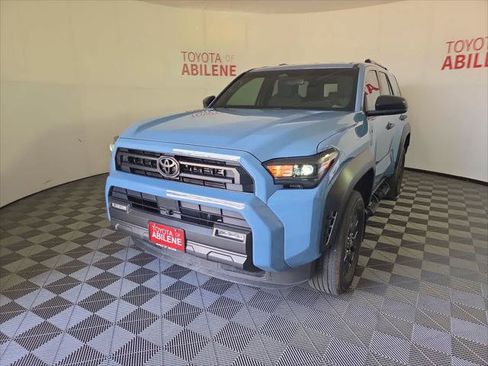 Certified 2025 Toyota 4Runner SR5 AWD/4WD image 1