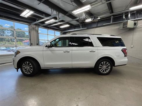 Used 2018 Ford Expedition Max Limited AWD/4WD image 2